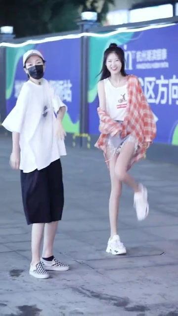 长腿搞笑